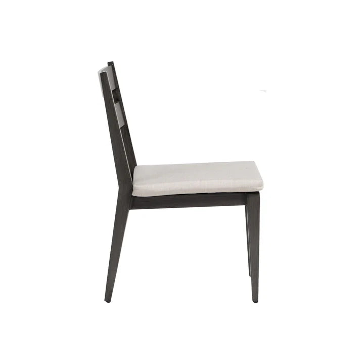 Ensemble de salle à manger extérieur Ratana en liquidation – Table extensible Mezo et 8 chaises Lucia Ash Grey