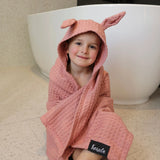 Serviette à capuchon pour enfant Kawelä Pink Lake