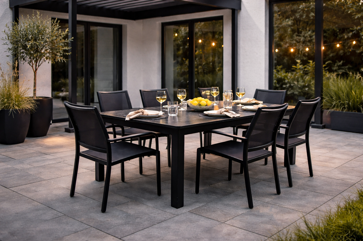 Table Ratana Hampshire – 71" x 36" | Surface Pietra Grey en Pierre Frittée