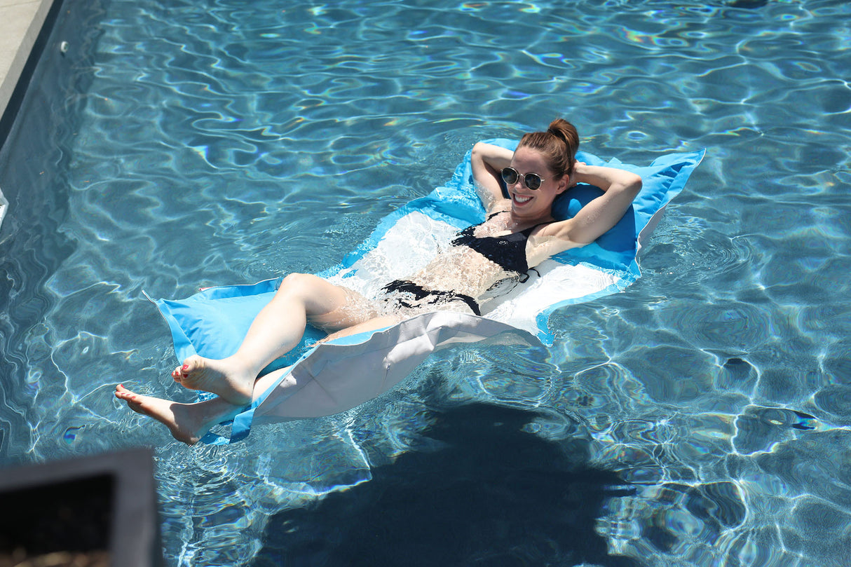 Pool bean bag hamac